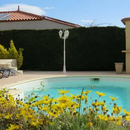 8 Personnes Piscine Privee 8rjc12 فيلة سان لوران دي لا سالانك